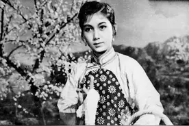 评韵唱古今 经典传百年图片