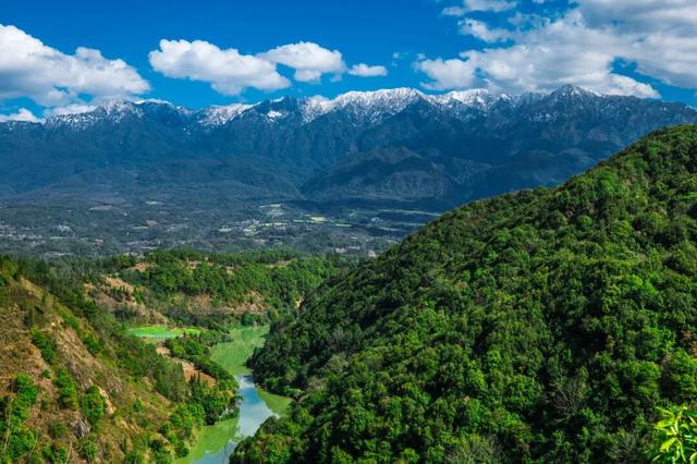 11月最应该去哪里旅行？