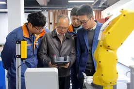 电子商务师、互联网营销师……今年宝山703名学生获高级工证书图片