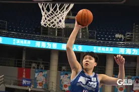 杨瀚森正式开启选秀之旅，出发前收获最好消息！图片