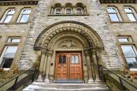 哈佛公布应急计划：回不了美国，可以去加拿大上学图片