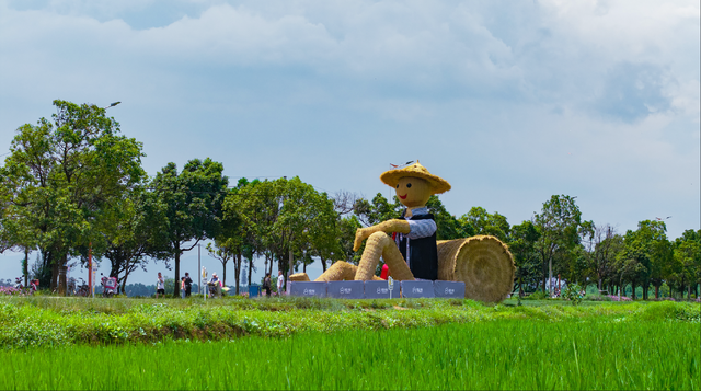 10月1日-8日 昆明福保半岛丰收艺术节有玩场