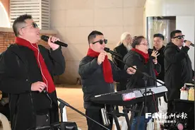 全国首支阿卡贝拉盲人演唱团体“看到”组合：通过音乐让世界看到图片