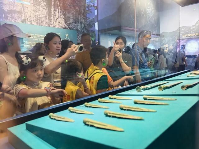 自然、城市与文化的相遇！ 重庆青少年研学之旅收获满满
