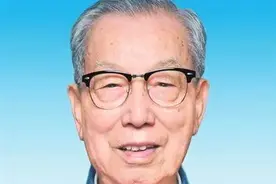 江西省原省长舒圣佑逝世图片