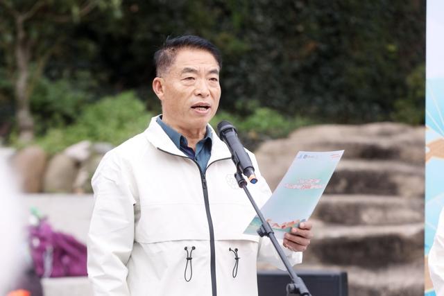 登高赏秋庆重阳，2025第三届青岛重阳登高健身活动圆满举办