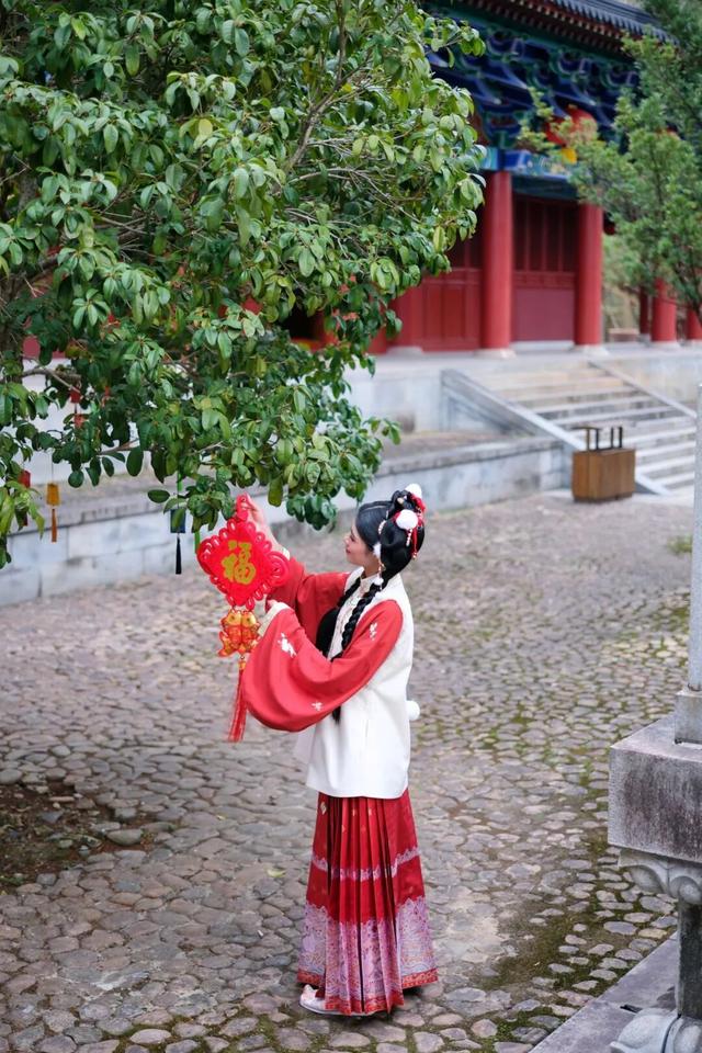 谁说冬天只有冷？龙虎山第一个不服！