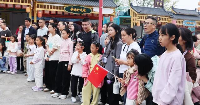 国庆假期第一天，荆门是这样的……
