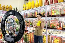 淄博百货店主化身旅游代言人：以温暖服务传递山城热情图片