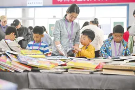 多家银行“2字头”消费贷踩刹车图片