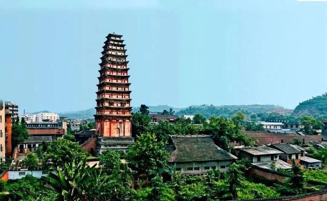 世运赛场之外，解锁简阳漫游图鉴