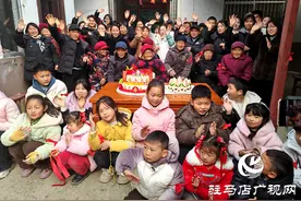 “悬壶济世”发源地108岁女寿星寿宴 五世同堂百名子孙共贺老人传奇人生图片