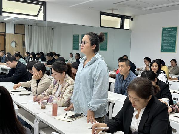 规范培养赋能发展！湖南首期养老陪诊师培训班节庆结业，AI 健管工具助力服务升级