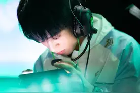 中新电竞对话Suk：不相信自己是最强选手，凭什么拿冠军？图片