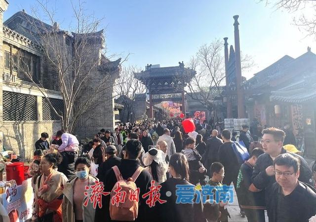 赏泉品韵寻年味 明水古城春意浓