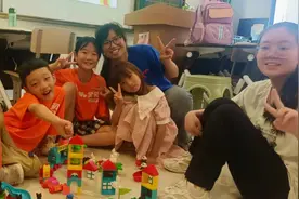 关注“暑期带娃”1| 郑州“官方带娃”上线！有服务跑男、快递小哥等子女的专属暑期托管班图片