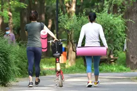 晒太阳是门“技术活”！这样晒既养生，又不会晒黑！图片