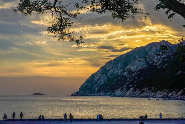 山海之城青岛的流量密码