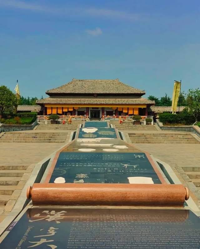开学第一课！来河南，这样上！