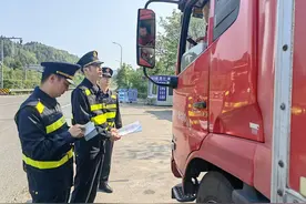 优惠折扣更大！四川高速货车通行费政策有变图片