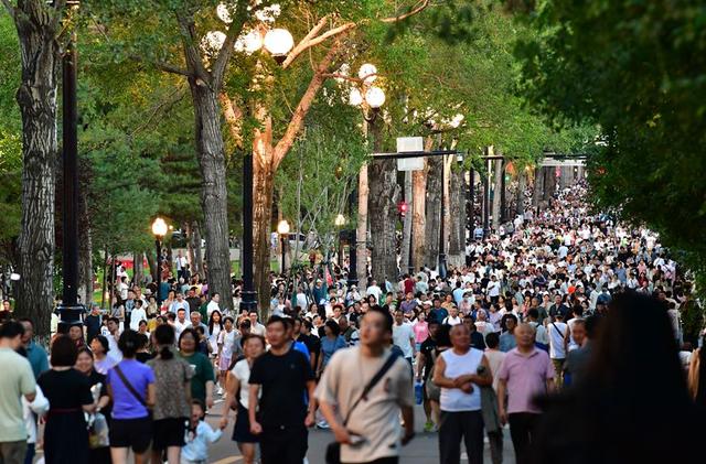 历史文化与新消费邂逅 烟火气中品味春城夜美好
