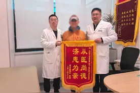 【两院联合返乡圆梦】下乡义诊遇“难题”， 实施手术终治愈图片