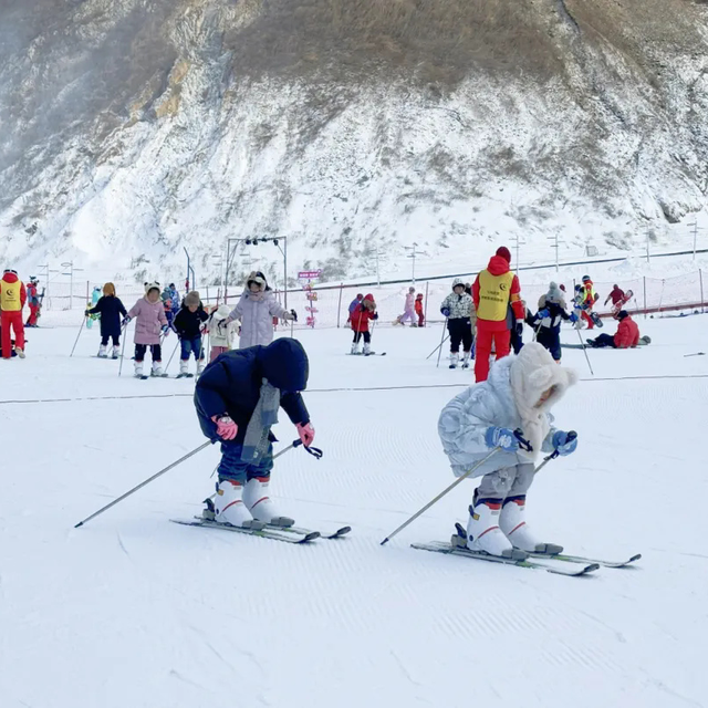 滑雪 + 研学！延吉雪假遛娃不用愁！