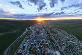 高原资源亮相西博会 甘孜色达推介会释放合作新机遇图片