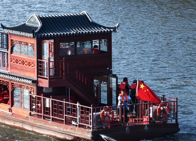 净月潭 很“红”