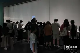 《富春山居图》真迹现身，浙博仅展1月，观众早早排队图片