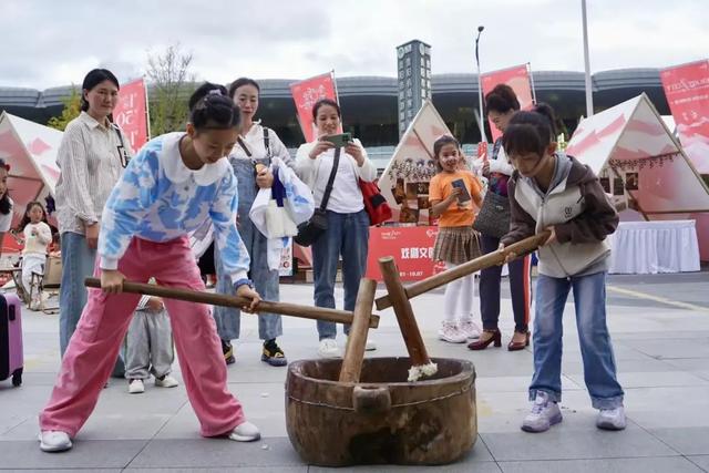 双龙超有“戏”！国庆中秋FUN肆玩~预定你的快乐C位！