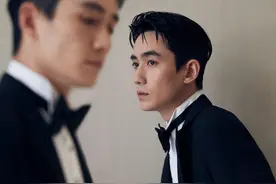 2023南都娱乐年鉴·十大人物：朱一龙，静水流深图片