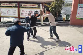 宜宾江安蟠龙小学开展最小应急单元演练，筑牢校园安全防线图片