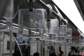 湖南：确保9月底前将“14周岁以下儿童地铁公交免费”政策执行到位图片