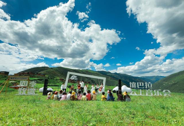 文旅深度融合破局出圈，清凉阿坝也很“热”