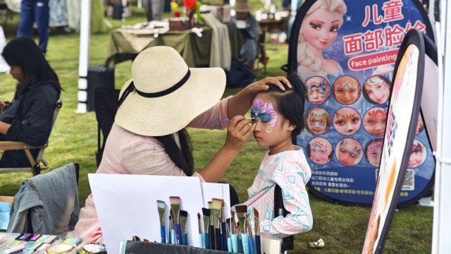 跟着电影去旅行！在大理的那山那海间体验电影嘉年华