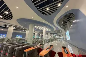 深圳地铁8号线二期正式开通！图片