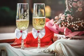 俄媒：莫斯科举办婚礼需求越来越多，平均开销达200万卢布以上图片