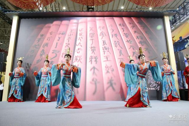 荆州文旅亮相2025中国文化旅游产业博览会 尽显全域文旅魅力