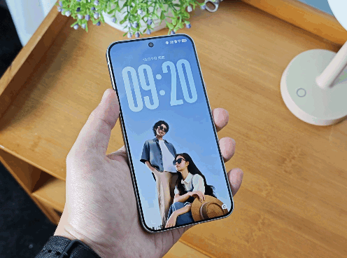 vivo X300评测：小直屏旗舰，带来Pro级体验