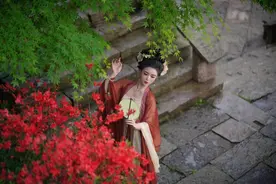 新春走基层·小镇青年 | 扎根故土8年 一位95后乡村教师的自述视频封面