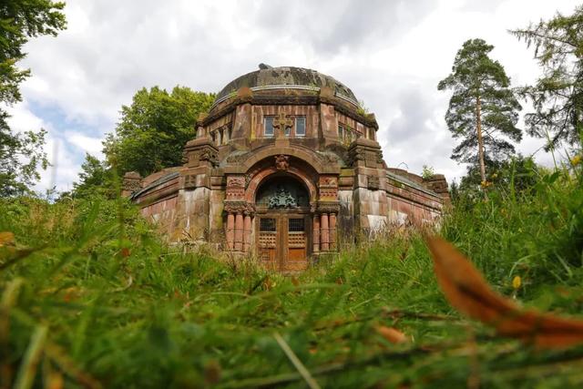 清明逛逛「鬼地方」：墓地散步指南