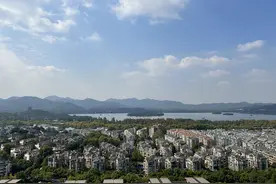 花多少钱，外地人可以买到一套西湖边的房子图片