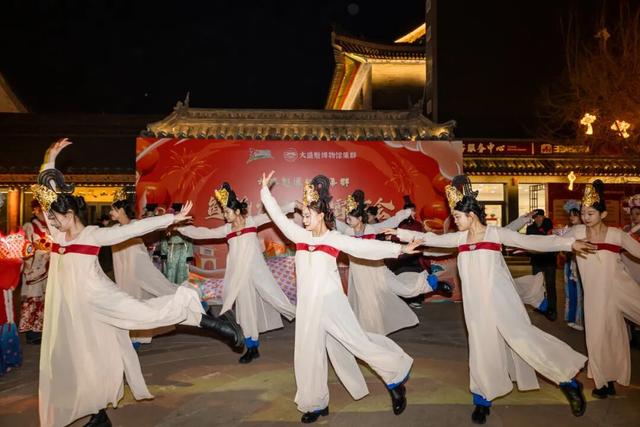 在玉泉区的注意了！“马”住这份潮玩指南，让你的跨年不重样