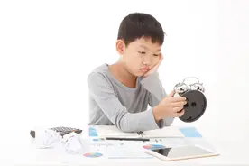 如何培养孩子的时间管理能力？不妨从制定一张日程表开始图片