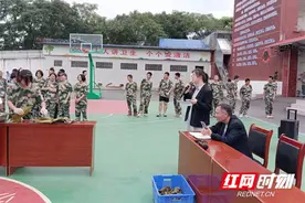 永州青少年教育训练（专门）学校举行包粽子比赛图片