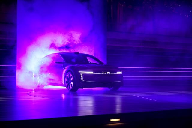 不用四环车标！上汽奥迪E5 Sportback售价23.59万元起，半小时订单超1万辆