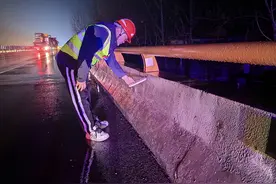 雨雪天气来临 安徽交控集团全力护航春运回家路图片