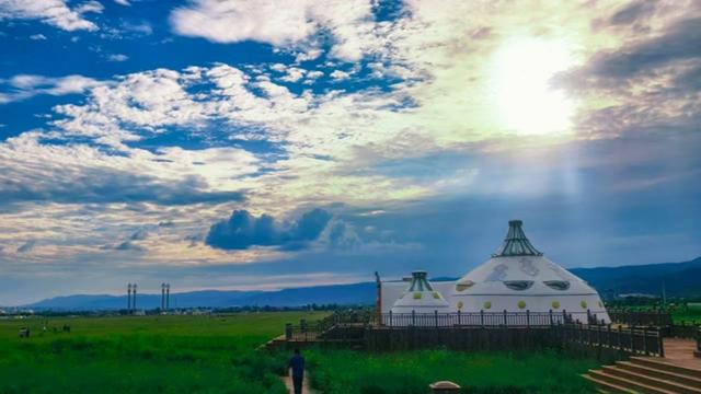 北疆韵 青城潮 | 与风共赴敕勒川