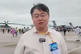登上东部战区MV 台前海军舰长：“我就是不折不扣的中国人”图片